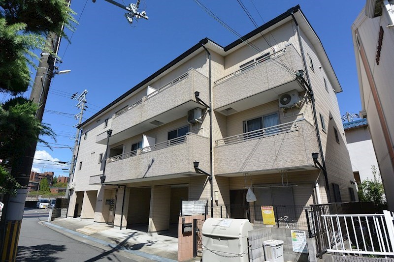 建物外観　アカシア