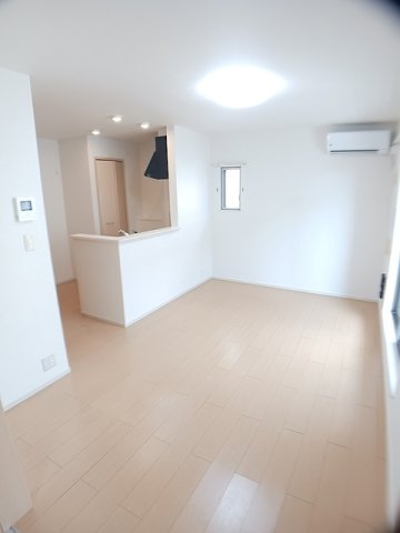 居室・リビング　ゆったりとした居間です