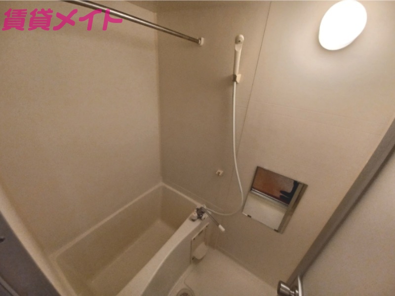 バス・シャワールーム　同型参考写真