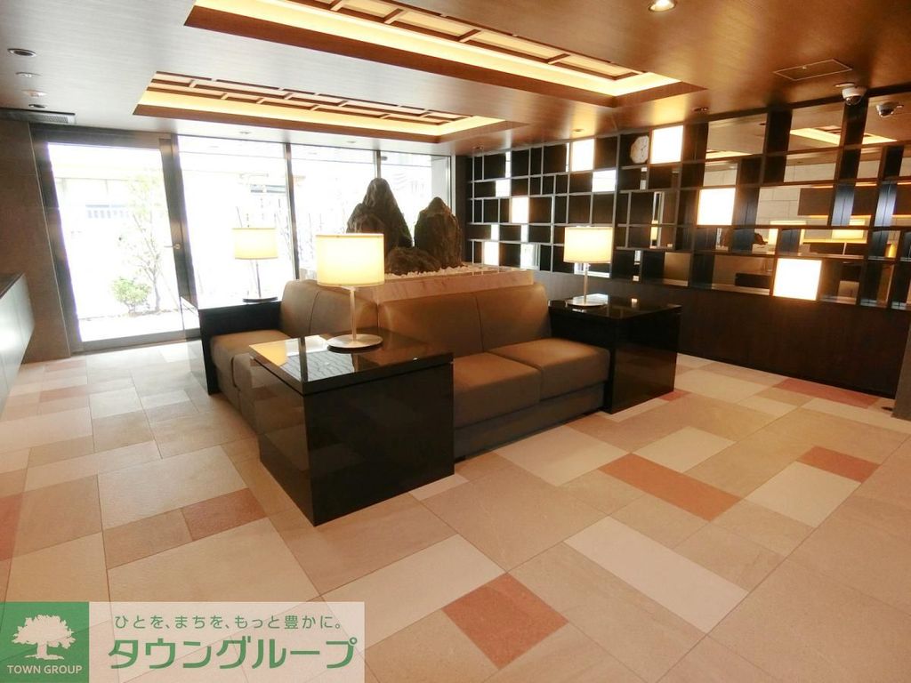 ロビー　★お問い合わせはタウンハウジングまで★