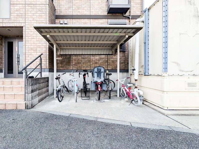 ロビー　駐輪場