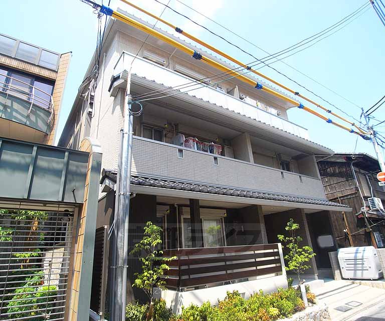 ヴィヴァーチェ井徳の外観写真
