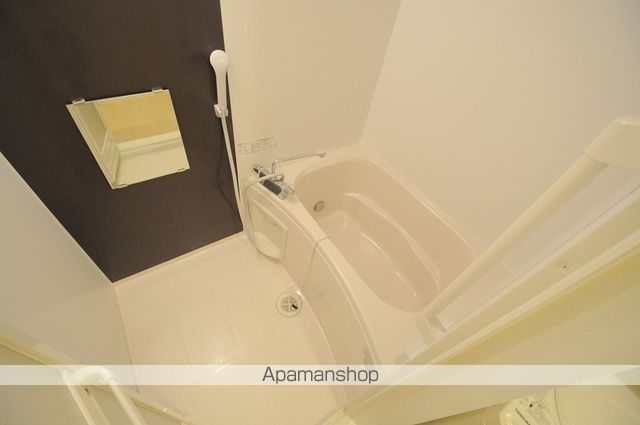 レオネクストラシュレ 博多IIの風呂写真