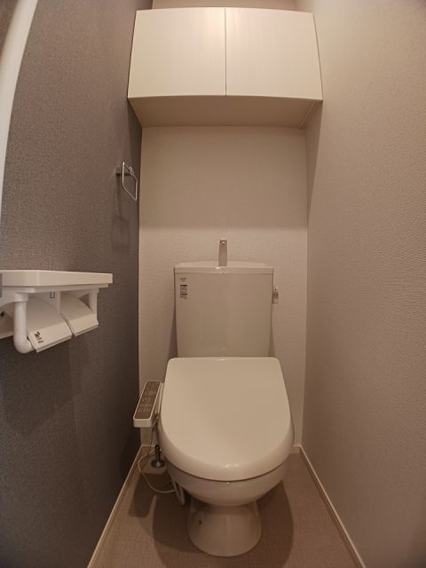 トーゴ Hのトイレ写真