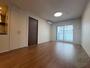 居室・リビング　広くてキレイなお部屋が広がっていて、充実した生活が送れそう。