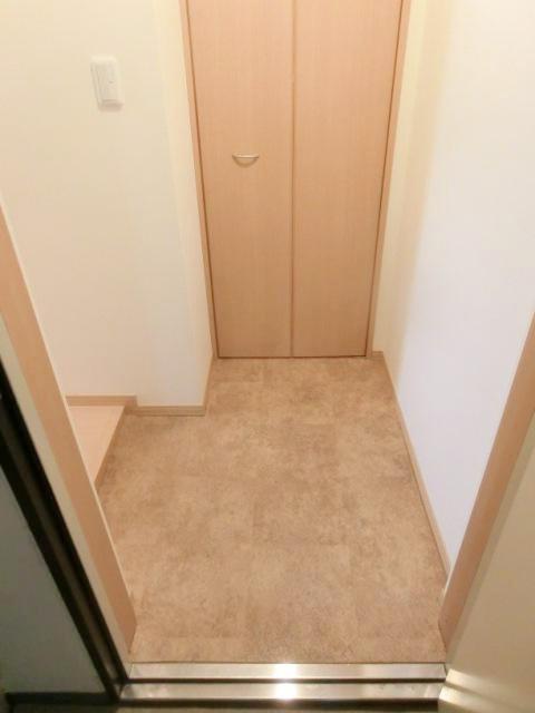玄関　同仕様参考写真