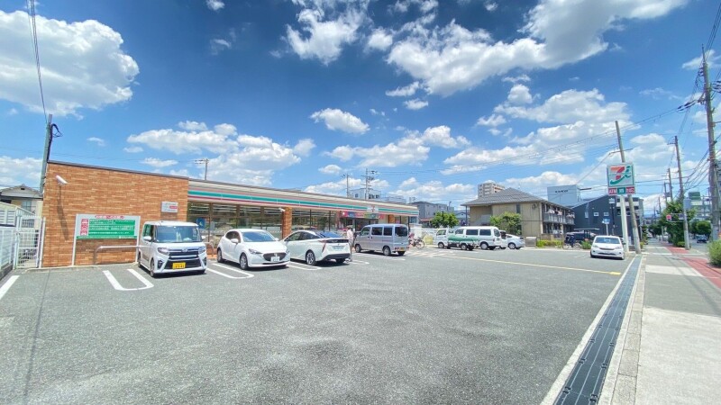 コンビニ　セブンイレブン大阪平野西4丁目店（コンビニ）まで282m