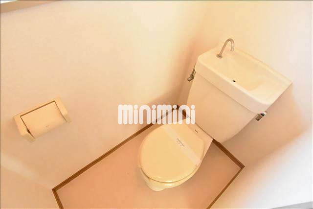 トイレ　清潔感のあるトイレです