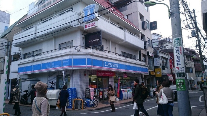 コンビニ　ローソン（コンビニ）まで42m