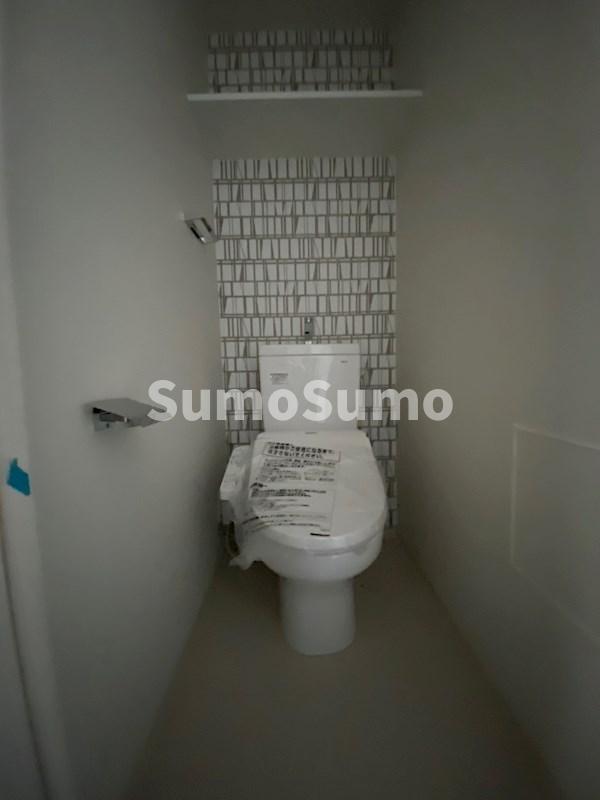 レジュールアッシュ神戸ハーバーランドのトイレ写真