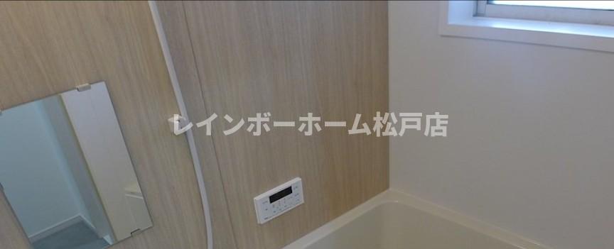 バス・シャワールーム　日々の疲れを癒すお風呂付です