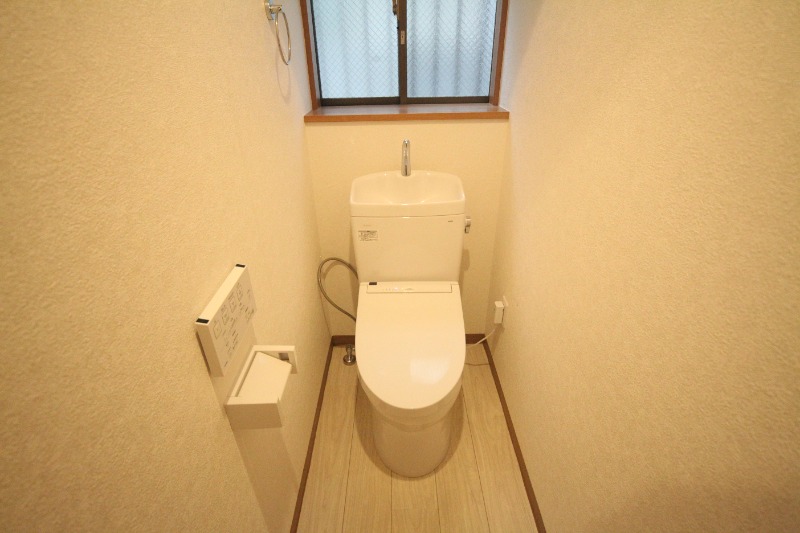 野方2丁目コーポのトイレ写真