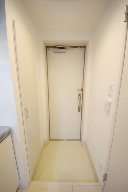 リブリ・アスター西新井の玄関写真