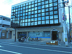 銀行　七十七銀行宮町支店（銀行）まで745m