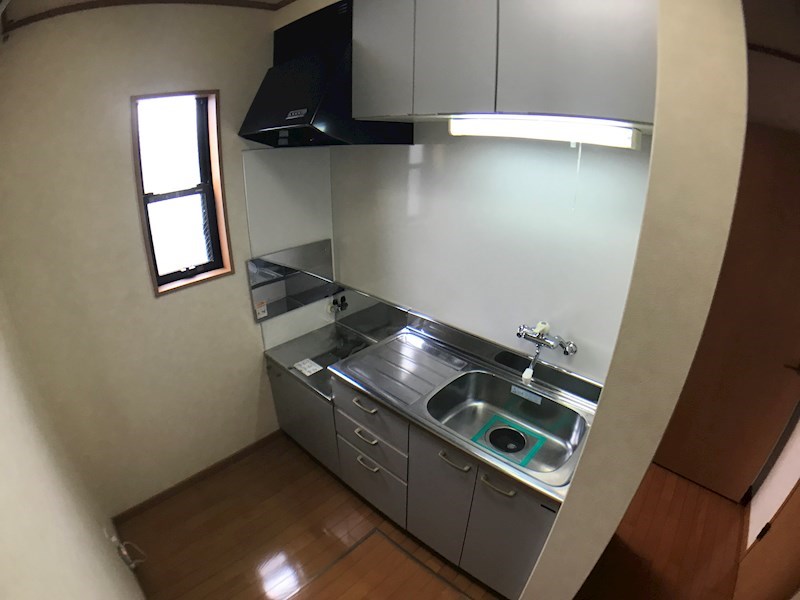 キッチン　※別部屋参考写真※