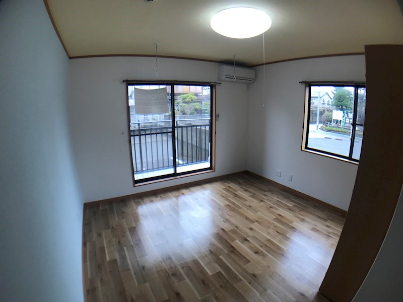 居室・リビング　※別部屋参考写真※