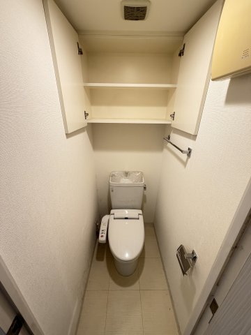 QCフラット北堀江のトイレ写真