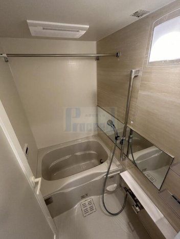 バス・シャワールーム　別部屋参考写真