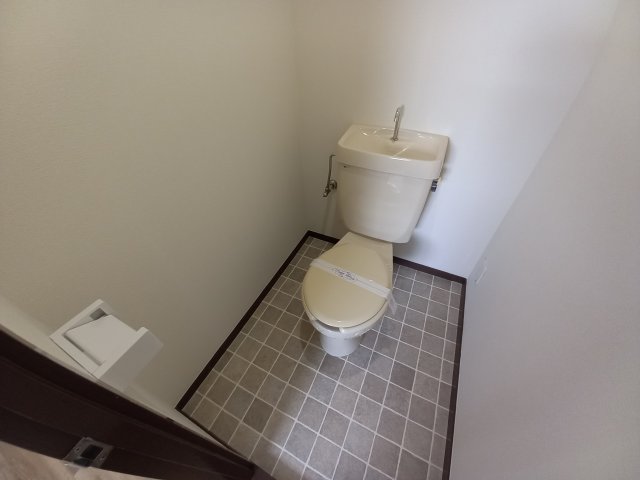 シャルマンくずはのトイレ写真