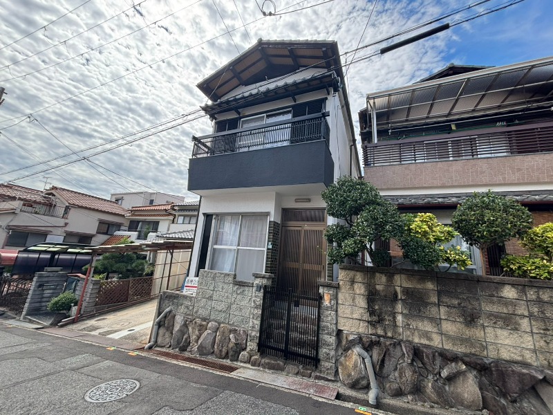 土師町1戸建貸家の外観写真