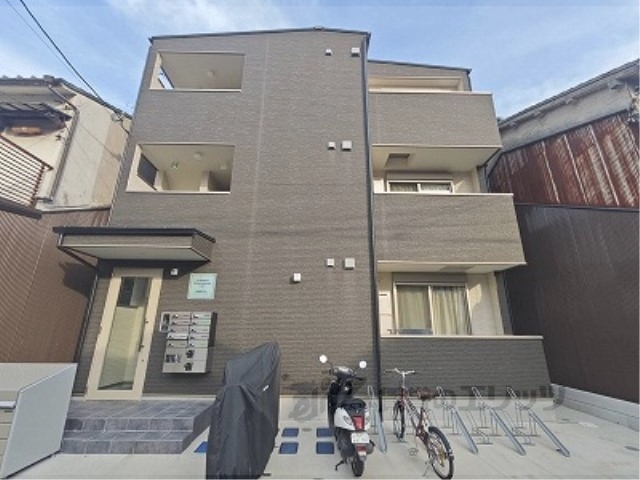 ジーメゾン大和郡山ルプレの外観写真