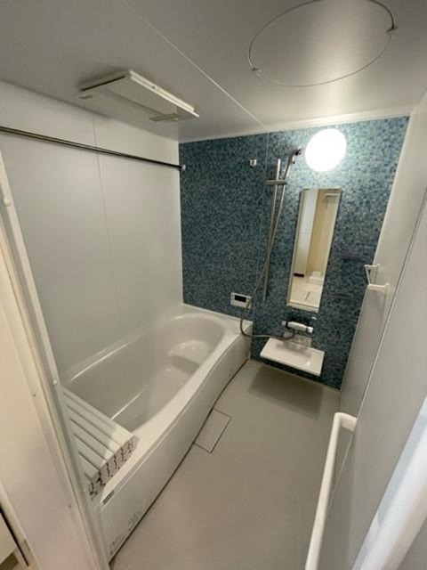 クープレット石川橋の風呂写真