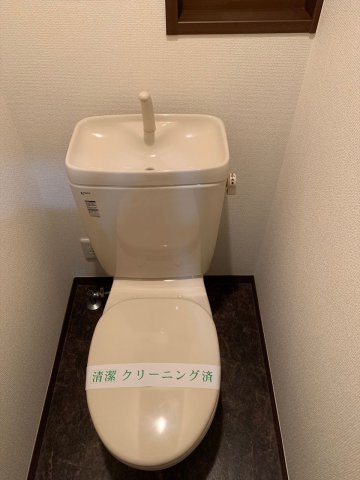 トイレ　清潔感のある水回り♪