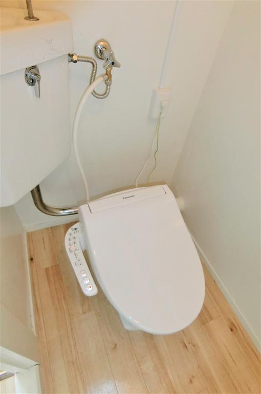 トイレ　このお部屋はウォシュレットが付いていません