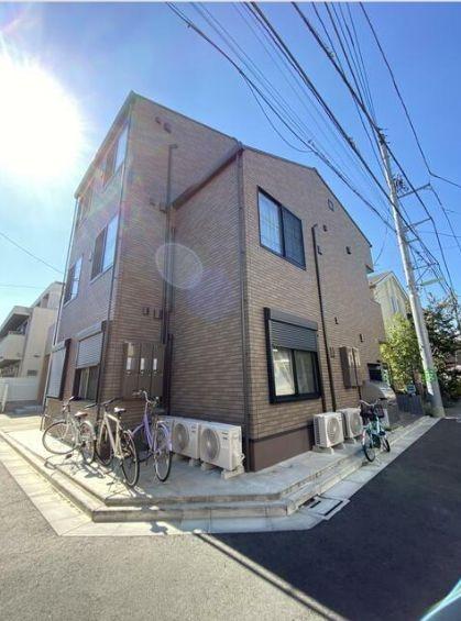 建物外観　アーブル代々木上原外観