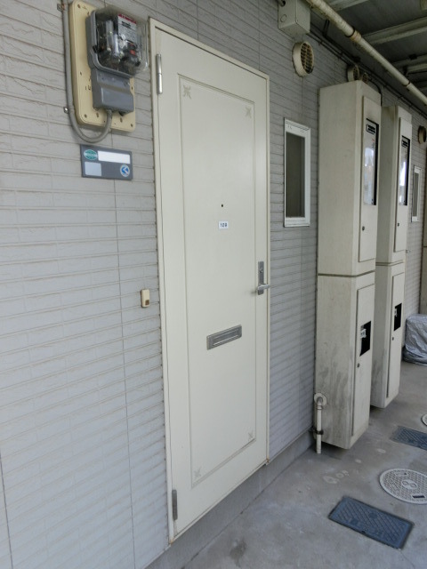 ＪＲ総武線 下総中山駅 徒歩10分 2階建 築34年の外観写真