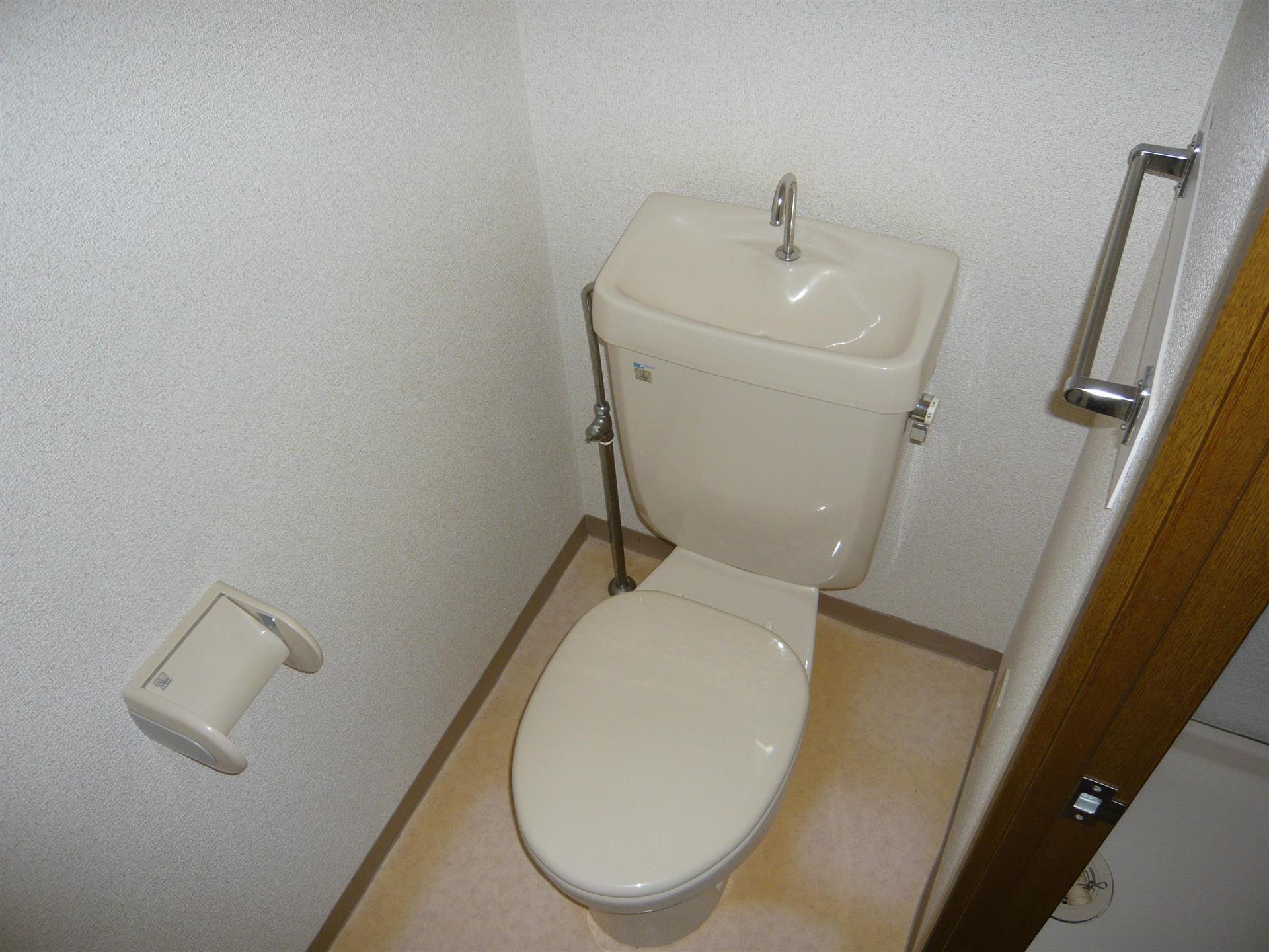近藤ビルのトイレ写真