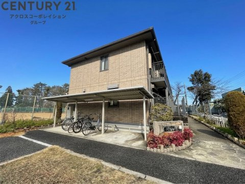 建物外観　敷地内に駐車場あります！