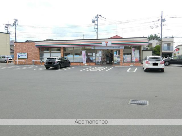 コンビニ　セブンイレブン（コンビニ）まで955m