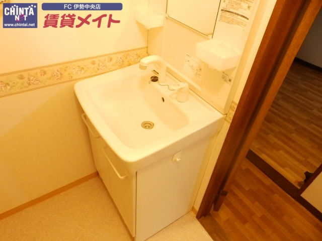 洗面設備　同タイプ