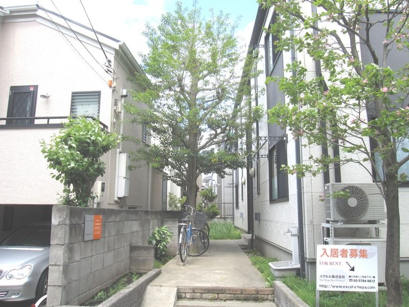 小田急線 経堂駅 徒歩15分 2階建 築24年の外観写真