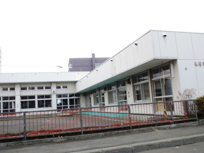 幼稚園・保育園　美園保育園（幼稚園・保育園）まで240m