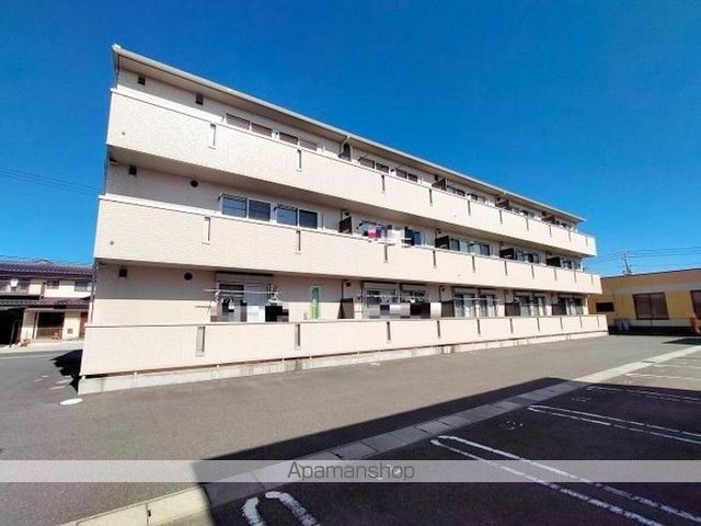 ＪＲ宇野線 備前西市駅 徒歩16分 3階建 築19年の外観写真