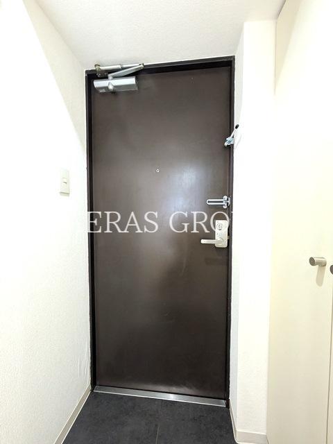 玄関　同間取り同仕様写真