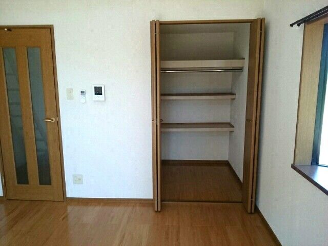 サンヒルズ壱番館の内装写真