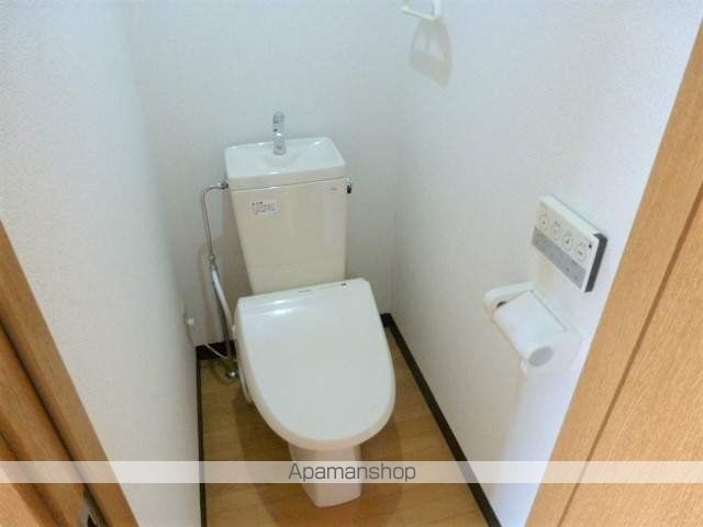 山形新幹線 山形駅 徒歩11分 4階建 築47年のトイレ写真