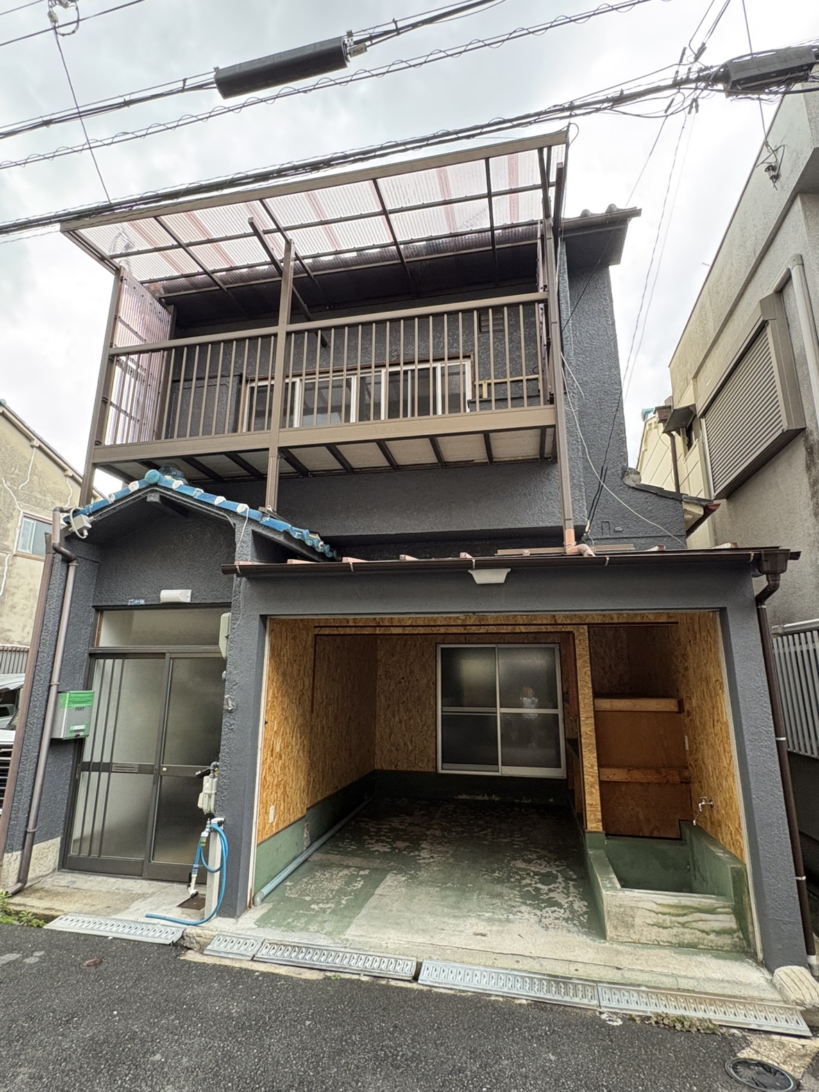 東大阪市六万寺町2-1-16 貸家