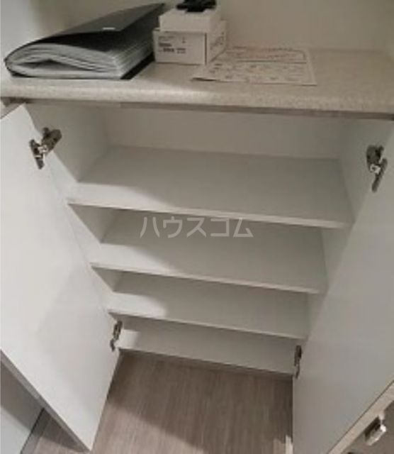 収納