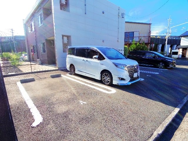 駐車場　駐車場があります