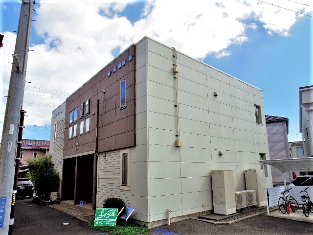 建物外観　おしゃれな外観です