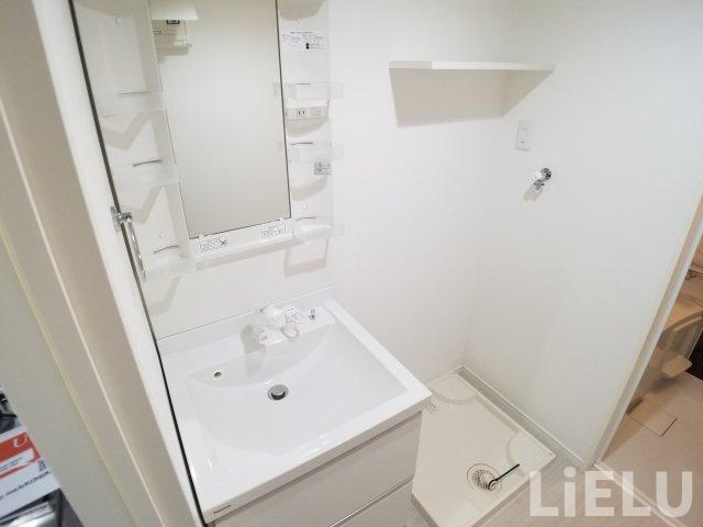 洗面設備　※同物件102号室の写真になります