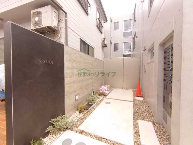 エントランス　FARE恵比寿