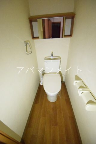 グラードのトイレ写真