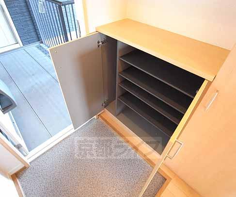 その他設備　大きなシューズボックスです。