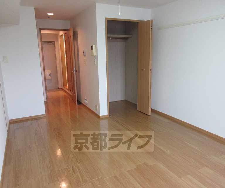 居室・リビング　１０帖の洋室です！