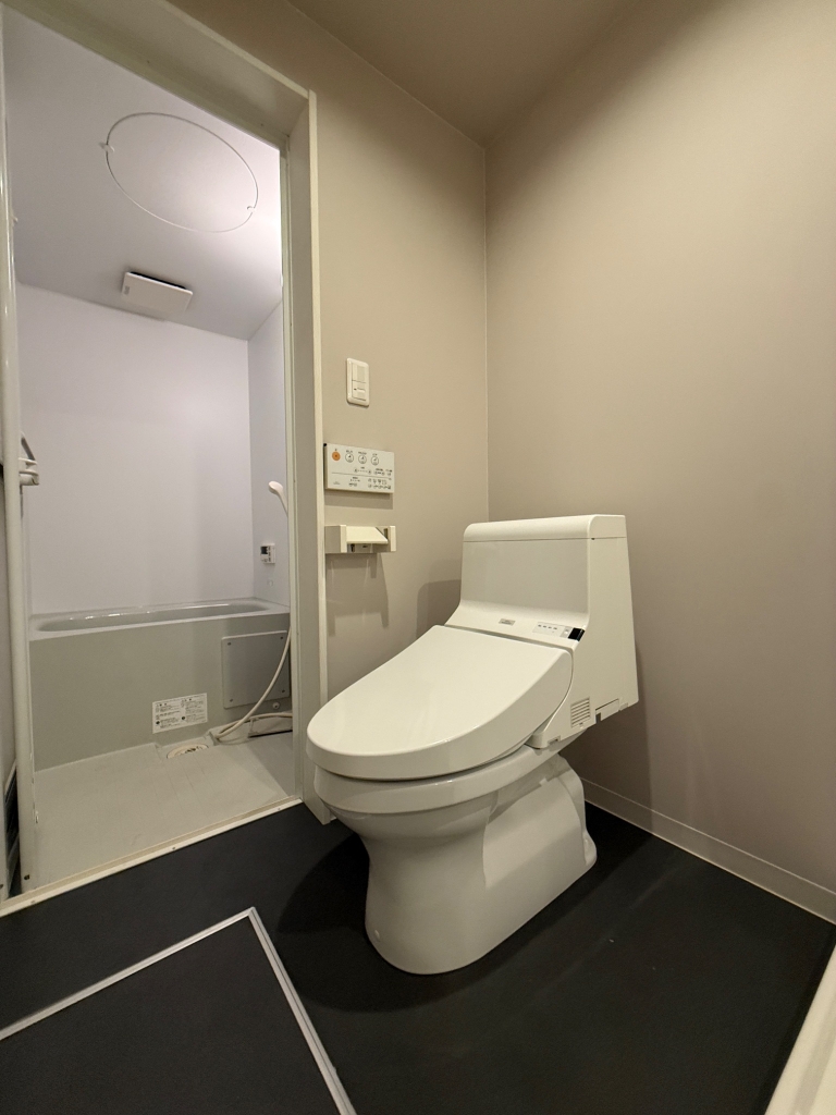 リヴァブル瑞穂通のトイレ写真